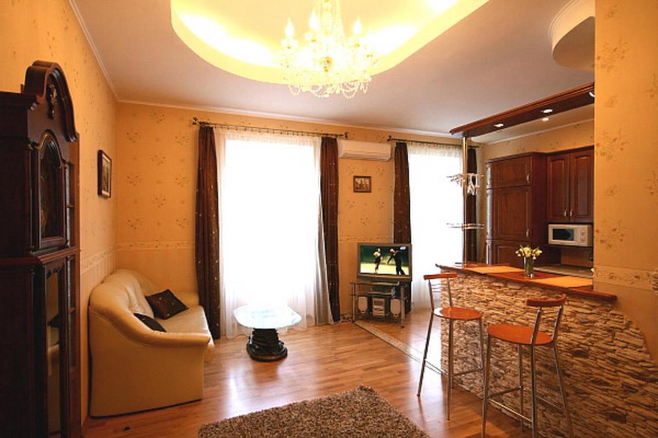 Park Apartment Liov Exterior foto